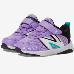 New Balance Dynasoft 545 Bungee Lace with top strap. Size 6 (toddler)